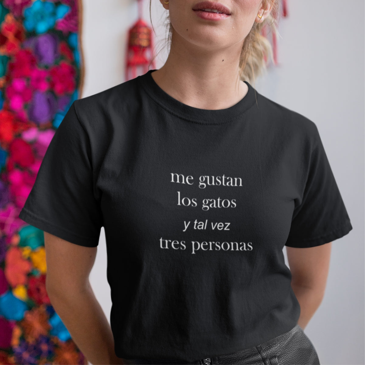 Black Unisex T-shirt Me gustan los gatos