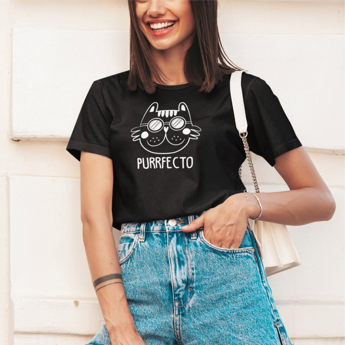 Black Unisex T-shirt Purrfecto