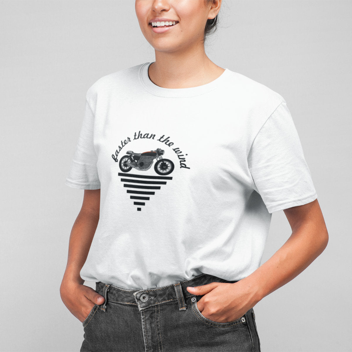 White T-shirt Faster than the wind